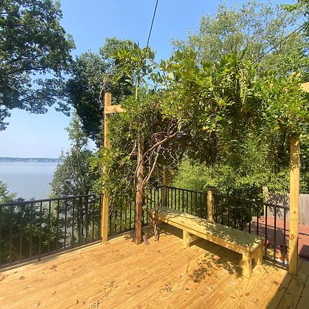 פורט וושינגטון 2 Bedroom Newly Renovated Waterfront Home; 10 Min From Mgm & The Gaylord מראה חיצוני תמונה