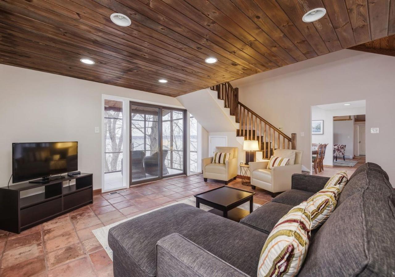 פורט וושינגטון 2 Bedroom Newly Renovated Waterfront Home; 10 Min From Mgm & The Gaylord מראה חיצוני תמונה