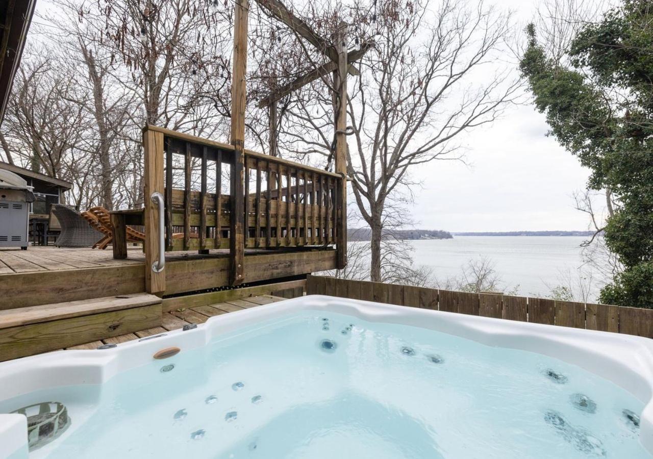פורט וושינגטון 2 Bedroom Newly Renovated Waterfront Home; 10 Min From Mgm & The Gaylord מראה חיצוני תמונה